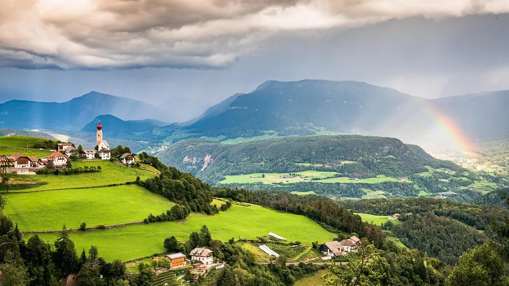 Paesaggio delle Dolomiti in Alto Adige, vicino a Bolzano