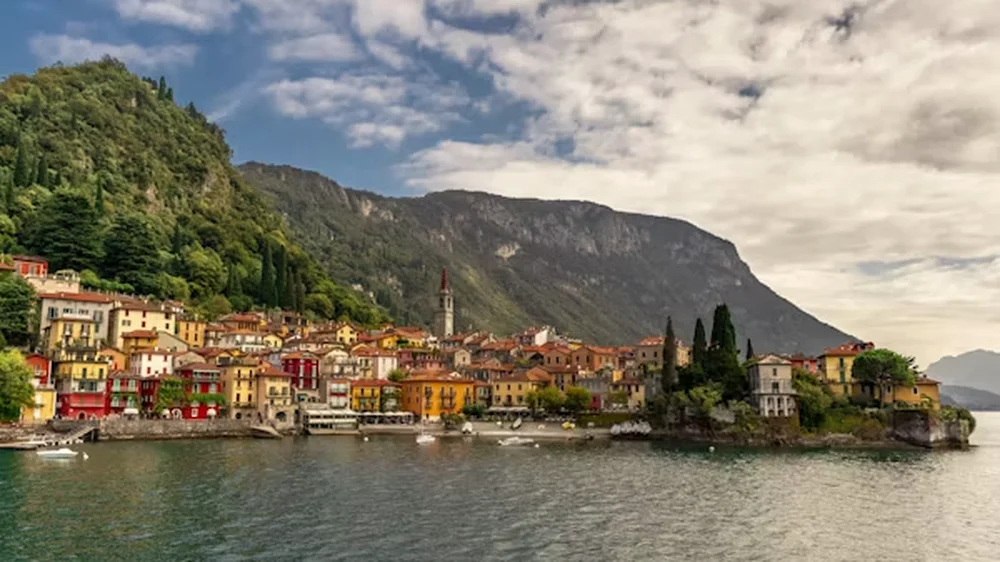 Il borgo colorato di Varenna sul Lago di Como